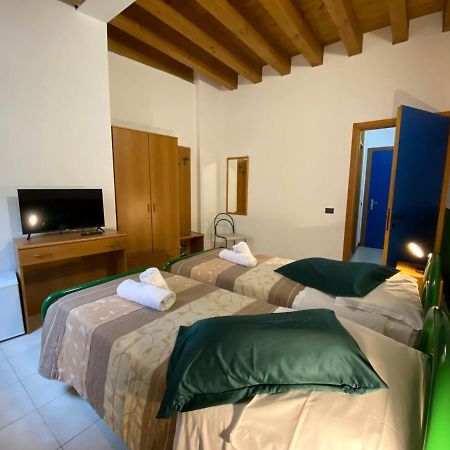 Hotel Casa Santa Caterina E Sant Antonio à Padoue Extérieur photo