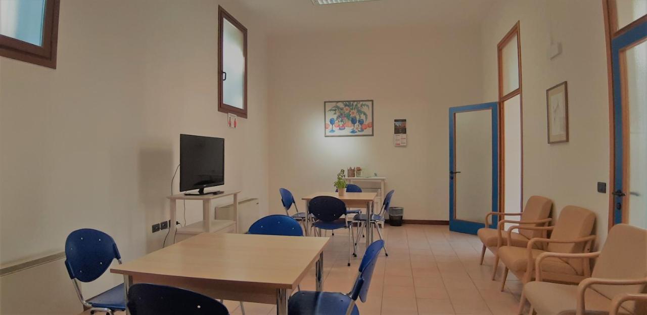 Hotel Casa Santa Caterina E Sant Antonio à Padoue Extérieur photo