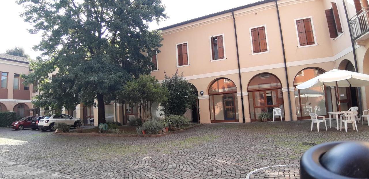 Hotel Casa Santa Caterina E Sant Antonio à Padoue Extérieur photo