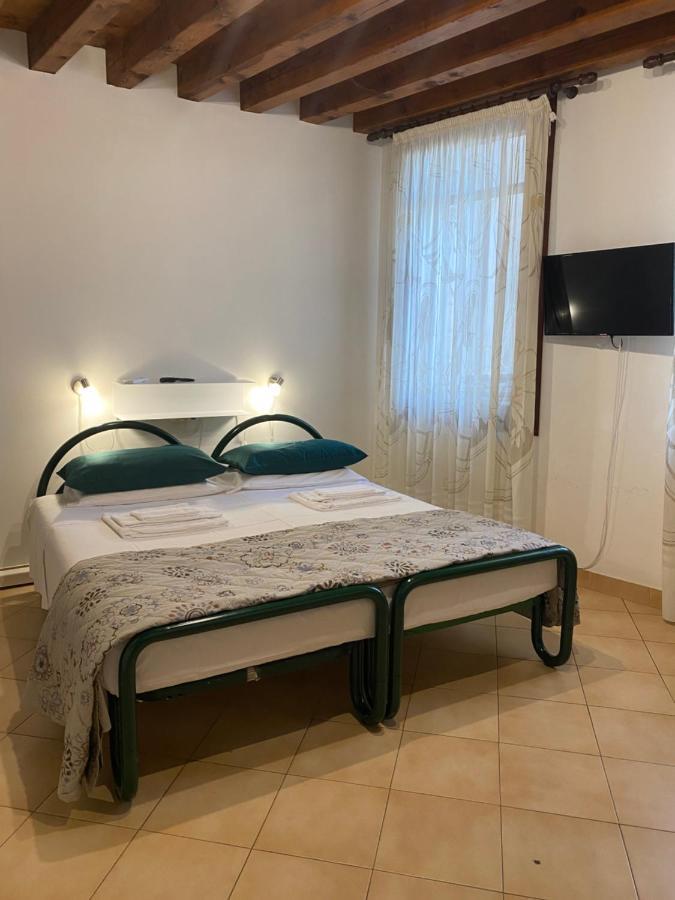Hotel Casa Santa Caterina E Sant Antonio à Padoue Extérieur photo