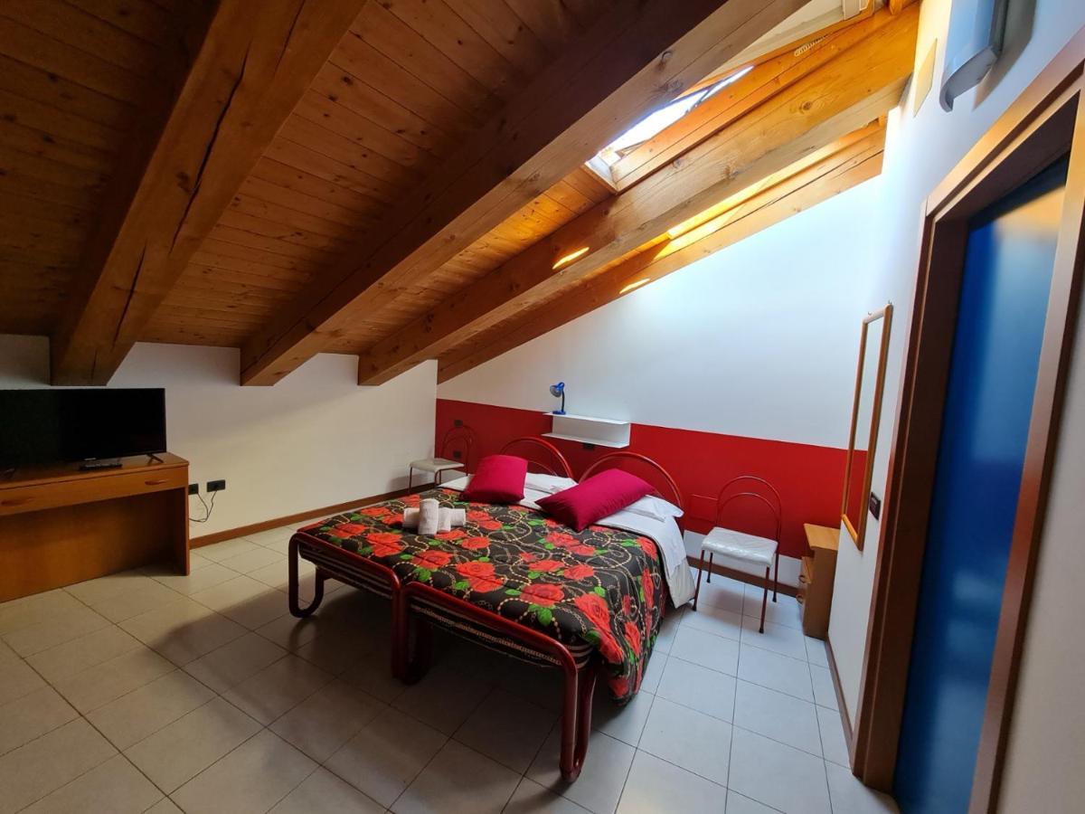 Hotel Casa Santa Caterina E Sant Antonio à Padoue Extérieur photo