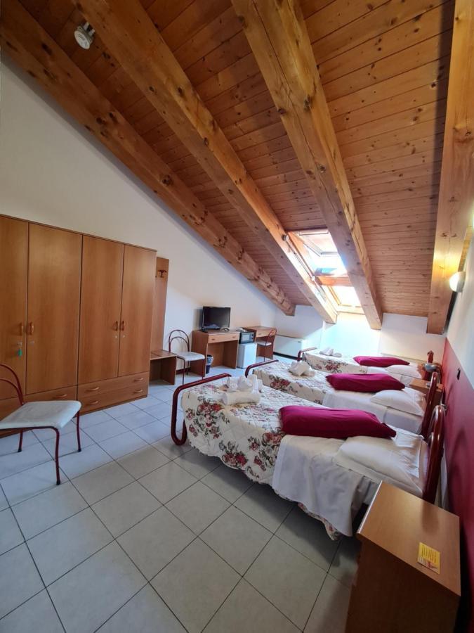 Hotel Casa Santa Caterina E Sant Antonio à Padoue Extérieur photo