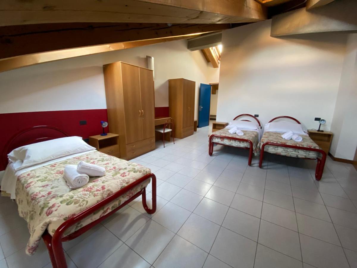 Hotel Casa Santa Caterina E Sant Antonio à Padoue Extérieur photo