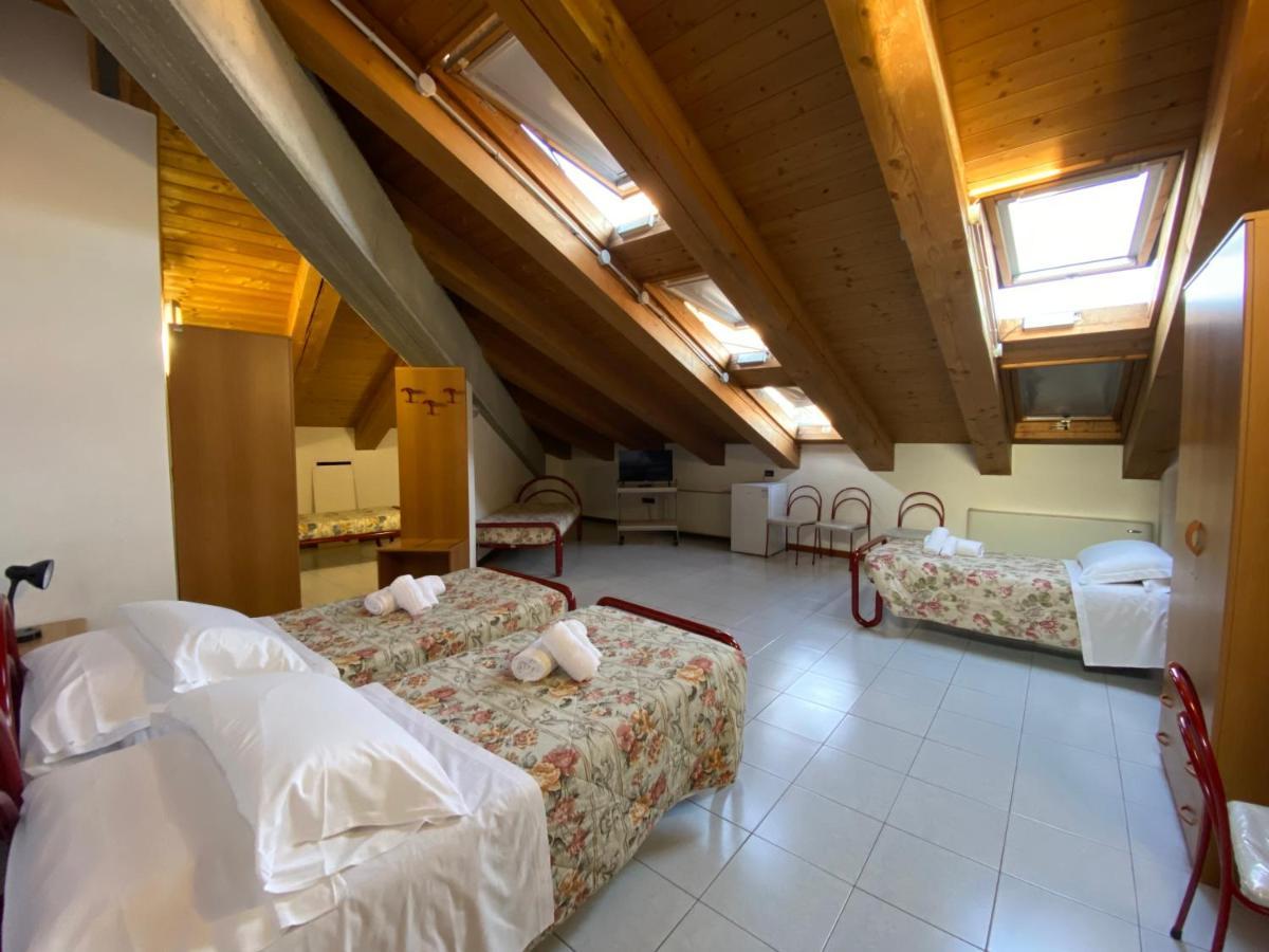 Hotel Casa Santa Caterina E Sant Antonio à Padoue Extérieur photo
