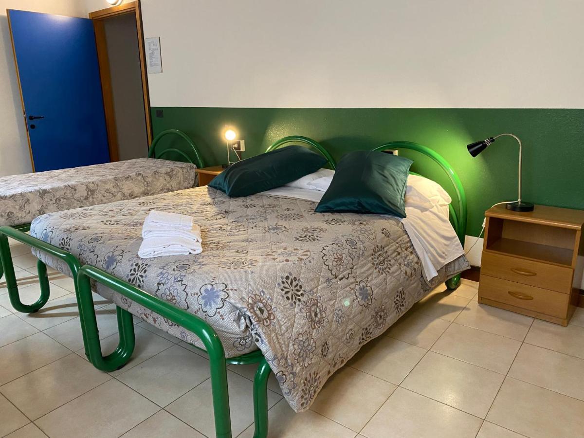 Hotel Casa Santa Caterina E Sant Antonio à Padoue Extérieur photo