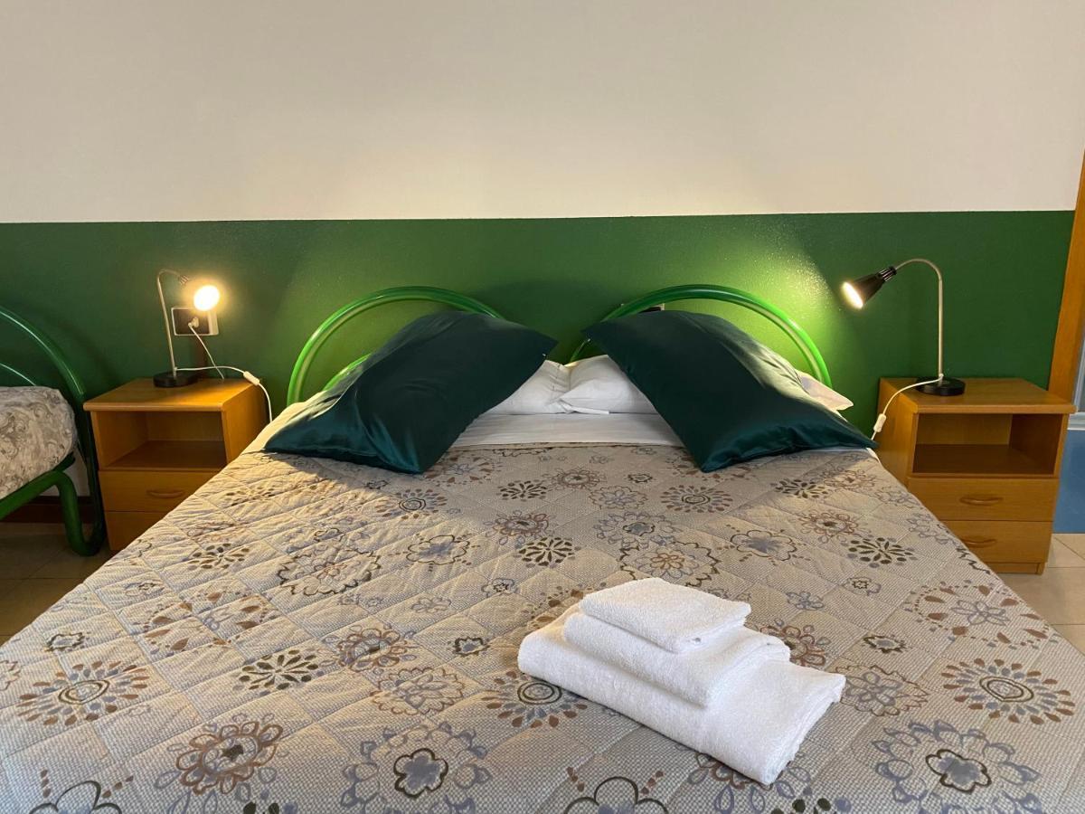 Hotel Casa Santa Caterina E Sant Antonio à Padoue Extérieur photo